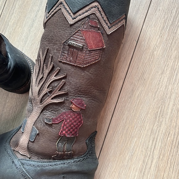 Anfibio il Java Nubuck Suede Shepskin Eskimo Scène Multi Color Tall - Picture 3 of 12